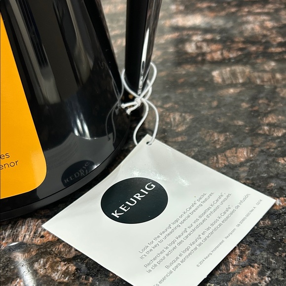 Keurig Black and Silver Coffee Carafe - Picture 3 of 5